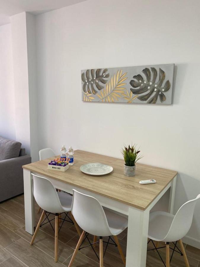 Apartamentos Marmoles Centro Malaga Bagian luar foto